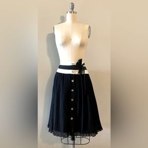 Odille French Girl style pleated Skirt. Size 12. NWT. Anthropologie.